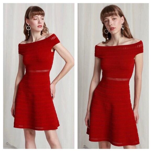 Sandro Masha Off-the-Shoulder Rib Knit Dress Size 8 Red Stretch Knee Length - Picture 1 of 13